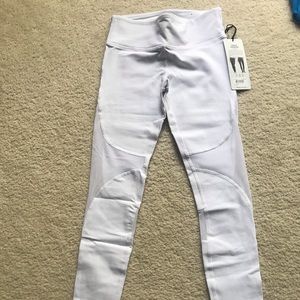 NWT alo coast leggings